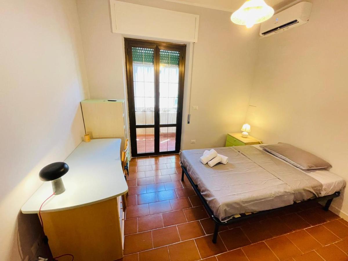 Darsena Fiumicino Apartment Bagian luar foto