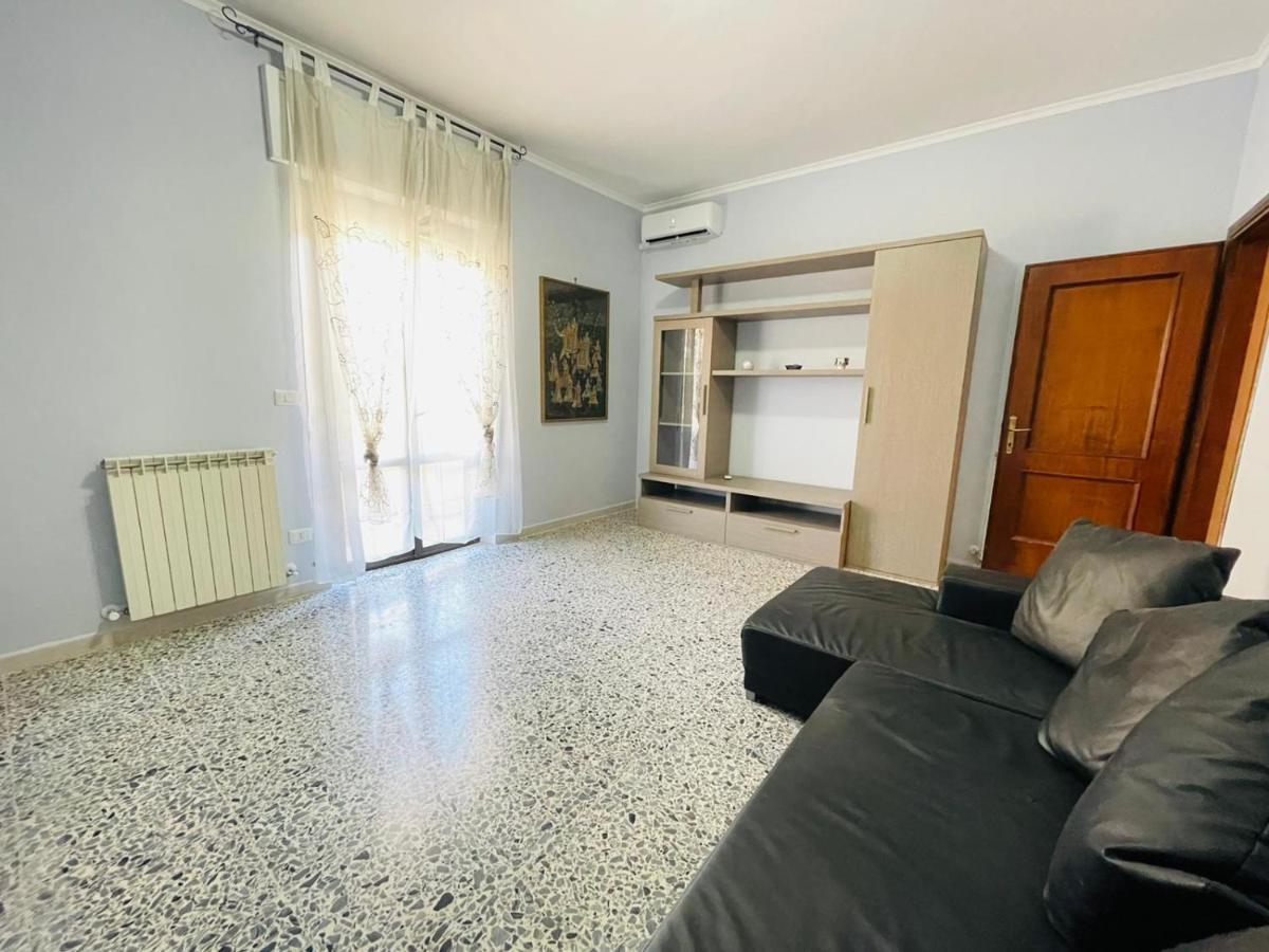Darsena Fiumicino Apartment Bagian luar foto